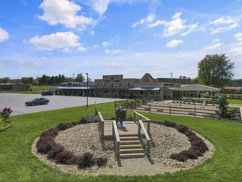 600 N Market Street, Logan, OH 43138 Photo 120