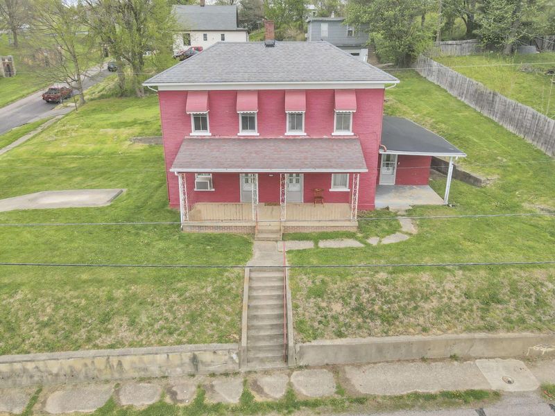 600 N Market Street, Logan, OH 43138 Photo 2