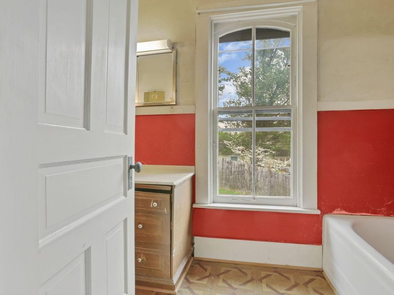 600 N Market Street, Logan, OH 43138 Photo 40