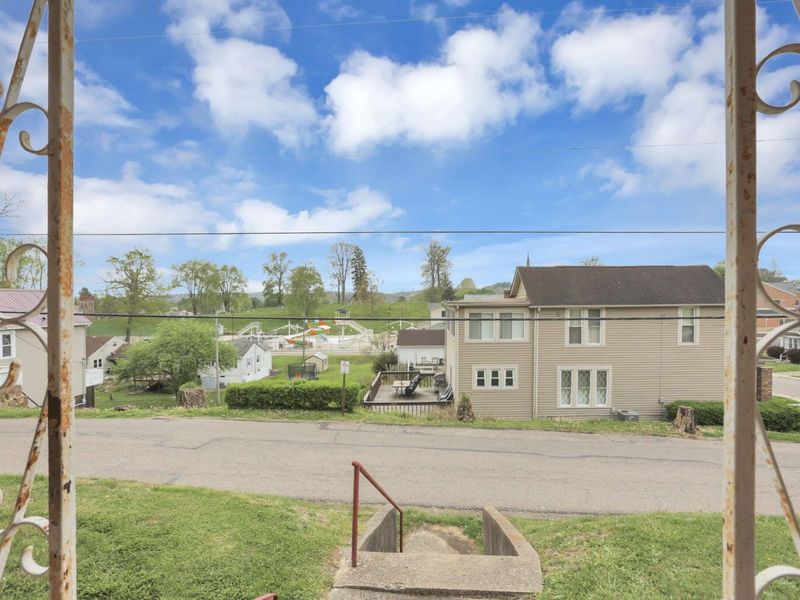 600 N Market Street, Logan, OH 43138 Photo 5