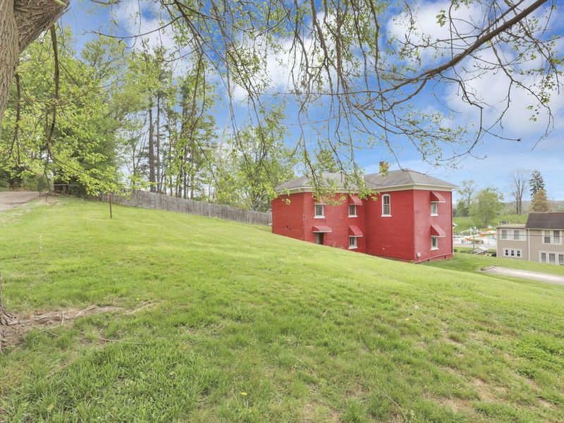 600 N Market Street, Logan, OH 43138 Photo 57