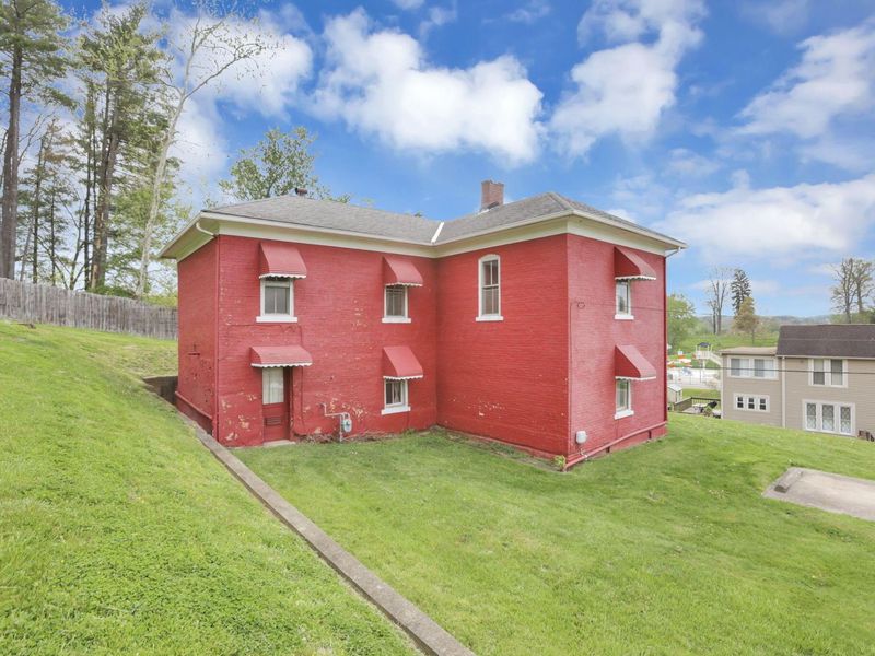 600 N Market Street, Logan, OH 43138 Photo 58