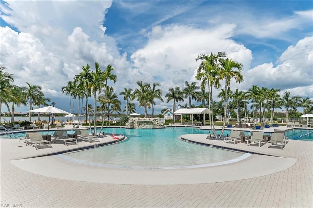 14586 Tropical Dr, Naples, FL 34114 Photo