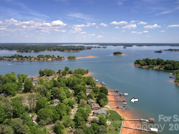 3002 Lake Shore Road S, Denver, NC 28037