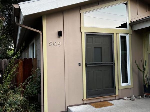 209 N Fulton Street , Ojai, CA 93023