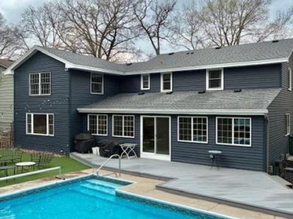 1212 Balsam Trail E, Eagan, MN 55123