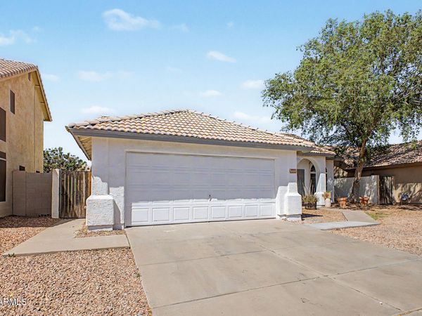 1460 W GAIL Drive, Chandler, AZ 85224