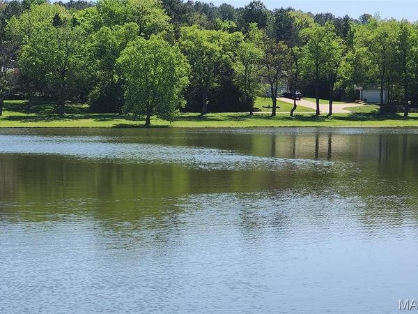 3906 Red Bud Drive , Catawissa, MO 63015