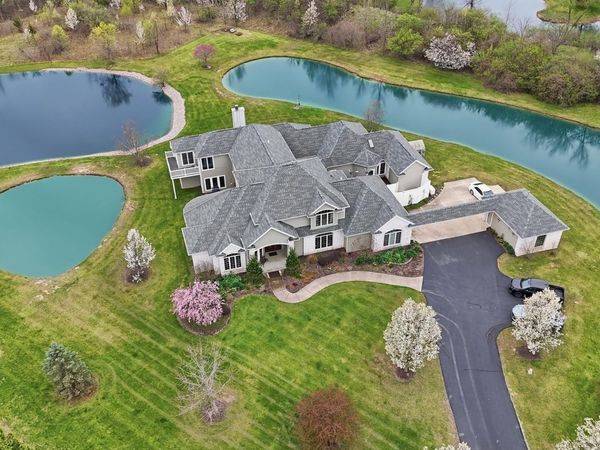 11801 Sylvan Meadows Drive, Fort Wayne, IN 46814