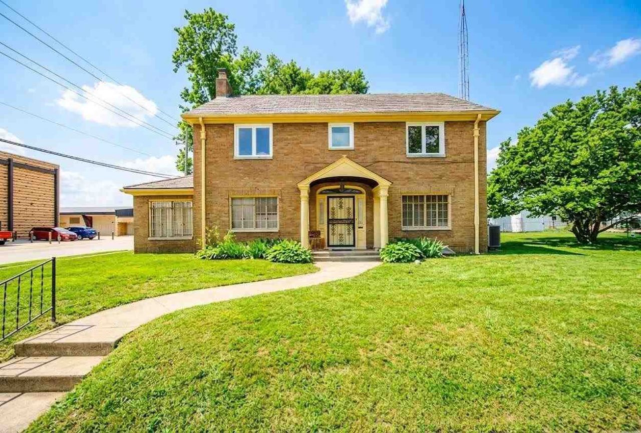 2003 Indiana Ave., Connersville, IN 47331 Main Photo