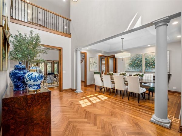 240 Walnut Street , Libertyville, IL 60048