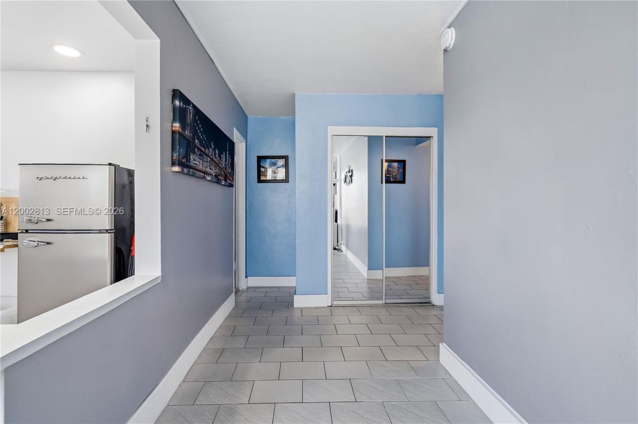 6484 Indian Creek Dr , Unit 317, Miami Beach, FL 33141 Photo