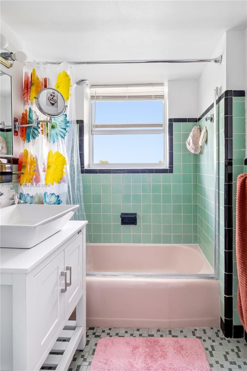 6484 Indian Creek Dr , Unit 317, Miami Beach, FL 33141 Photo