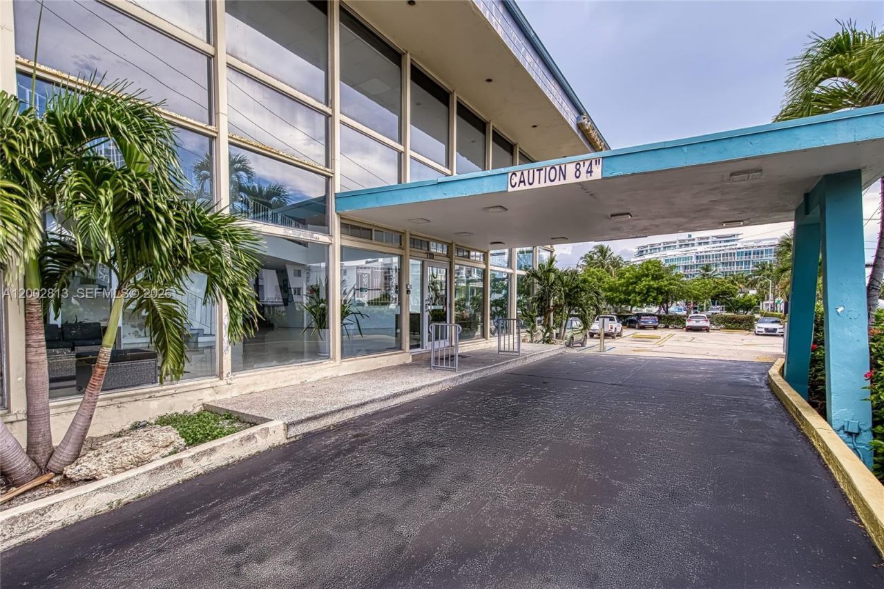 6484 Indian Creek Dr , Unit 317, Miami Beach, FL 33141 Photo