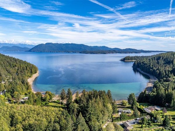 12683 Highway 101 Hwy , Powell River, BC V8A 0M9