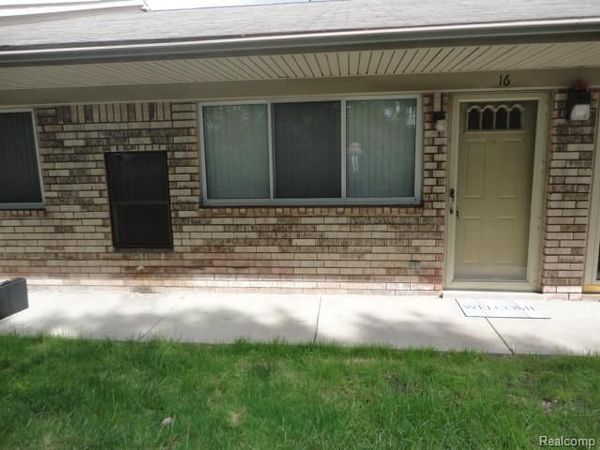 16034 Holz Drive, Southgate, MI 48195