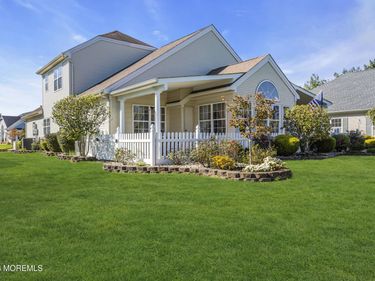 6 Avalon Court, Manchester, NJ 08759