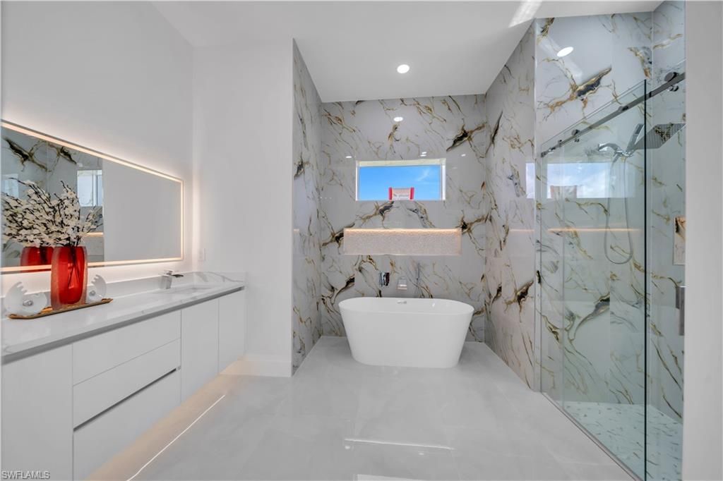 2703 34th St Sw, Lehigh Acres, FL 33976 Photo