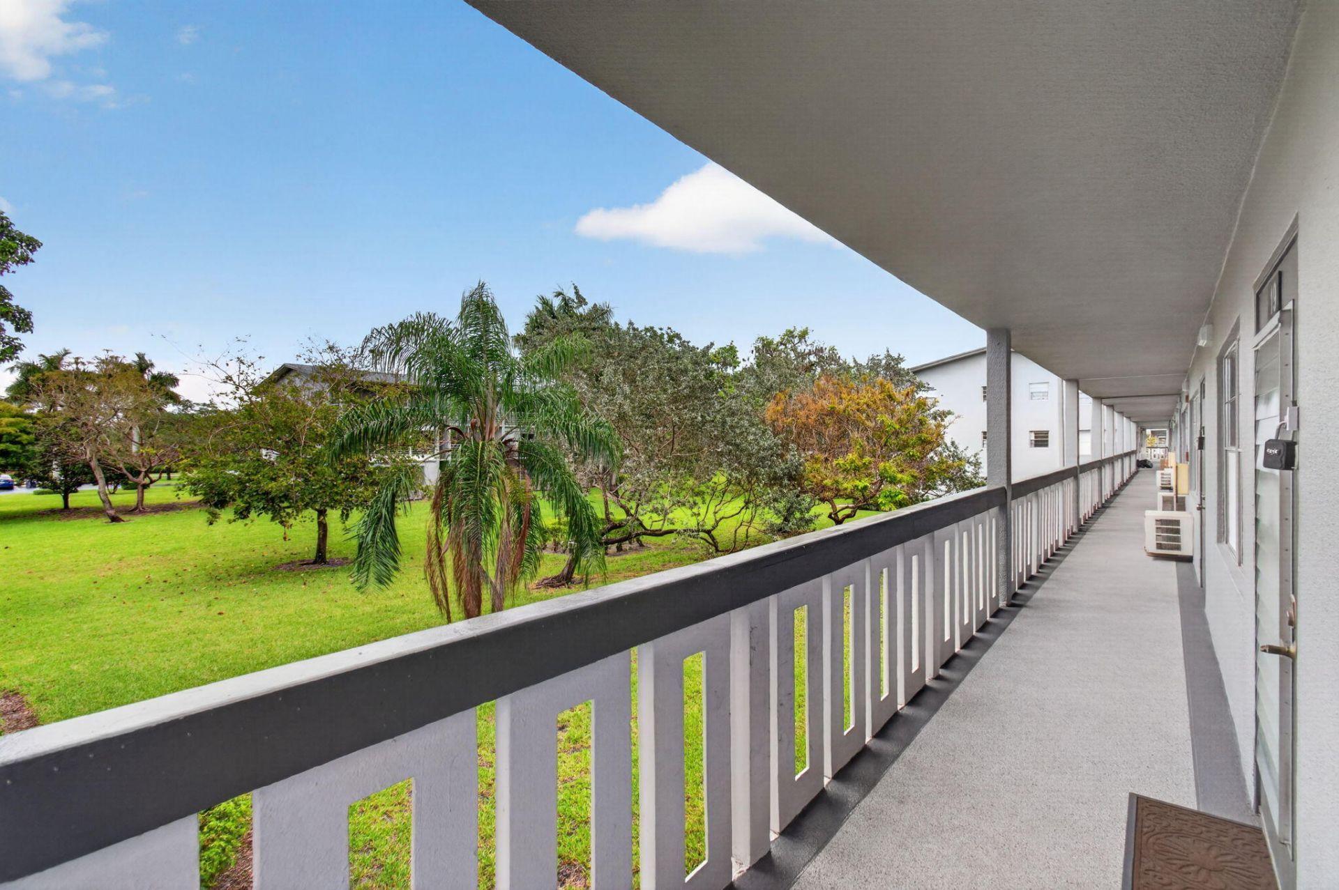 19 Suffolk A, Boca Raton, FL 33434 Photo