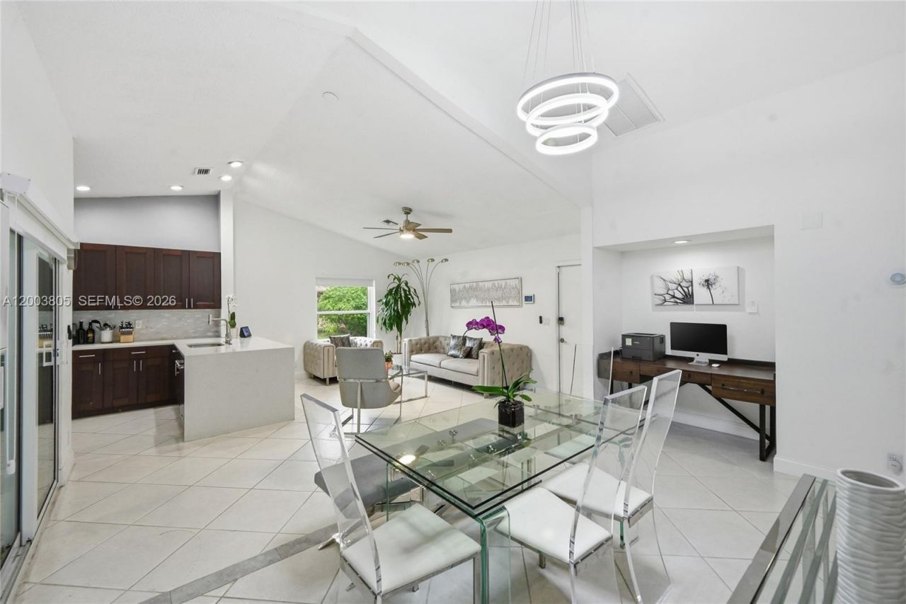 5036 NW 66th Ln, Coral Springs, FL 33067 Photo