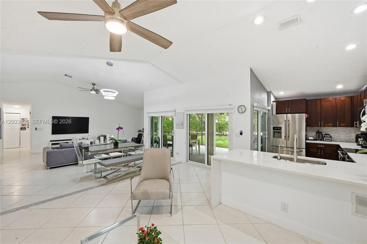 5036 NW 66th Ln, Coral Springs, FL 33067 Photo