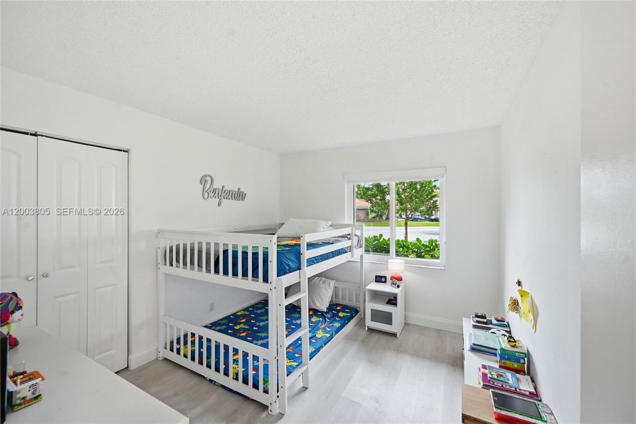 5036 NW 66th Ln, Coral Springs, FL 33067 Photo