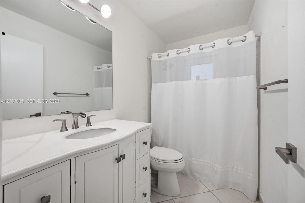 5036 NW 66th Ln, Coral Springs, FL 33067 Photo