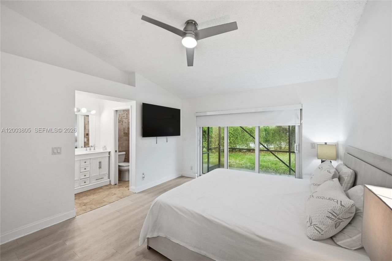 5036 NW 66th Ln, Coral Springs, FL 33067 Photo