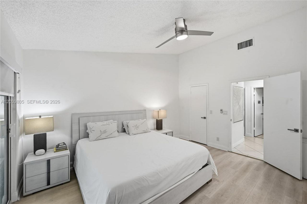 5036 NW 66th Ln, Coral Springs, FL 33067 Photo