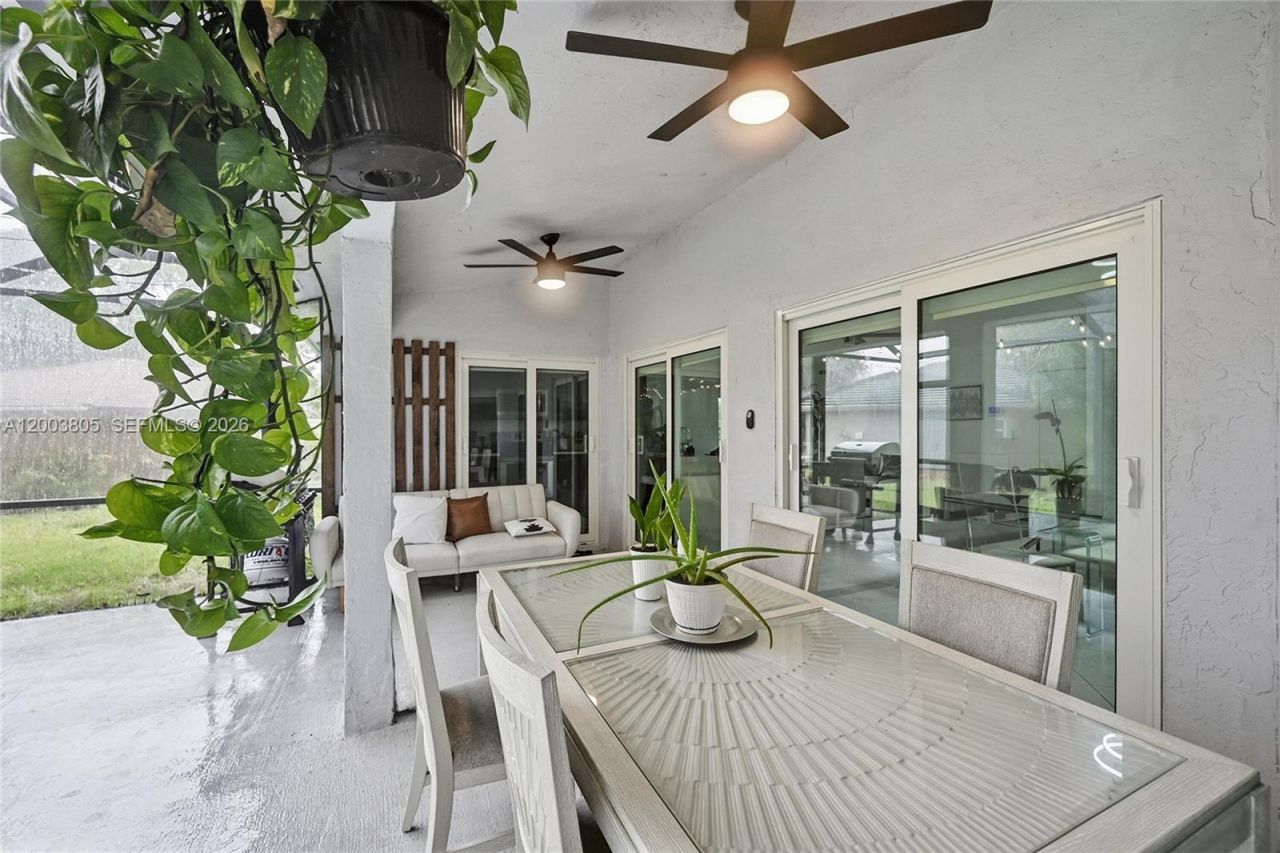 5036 NW 66th Ln, Coral Springs, FL 33067 Photo
