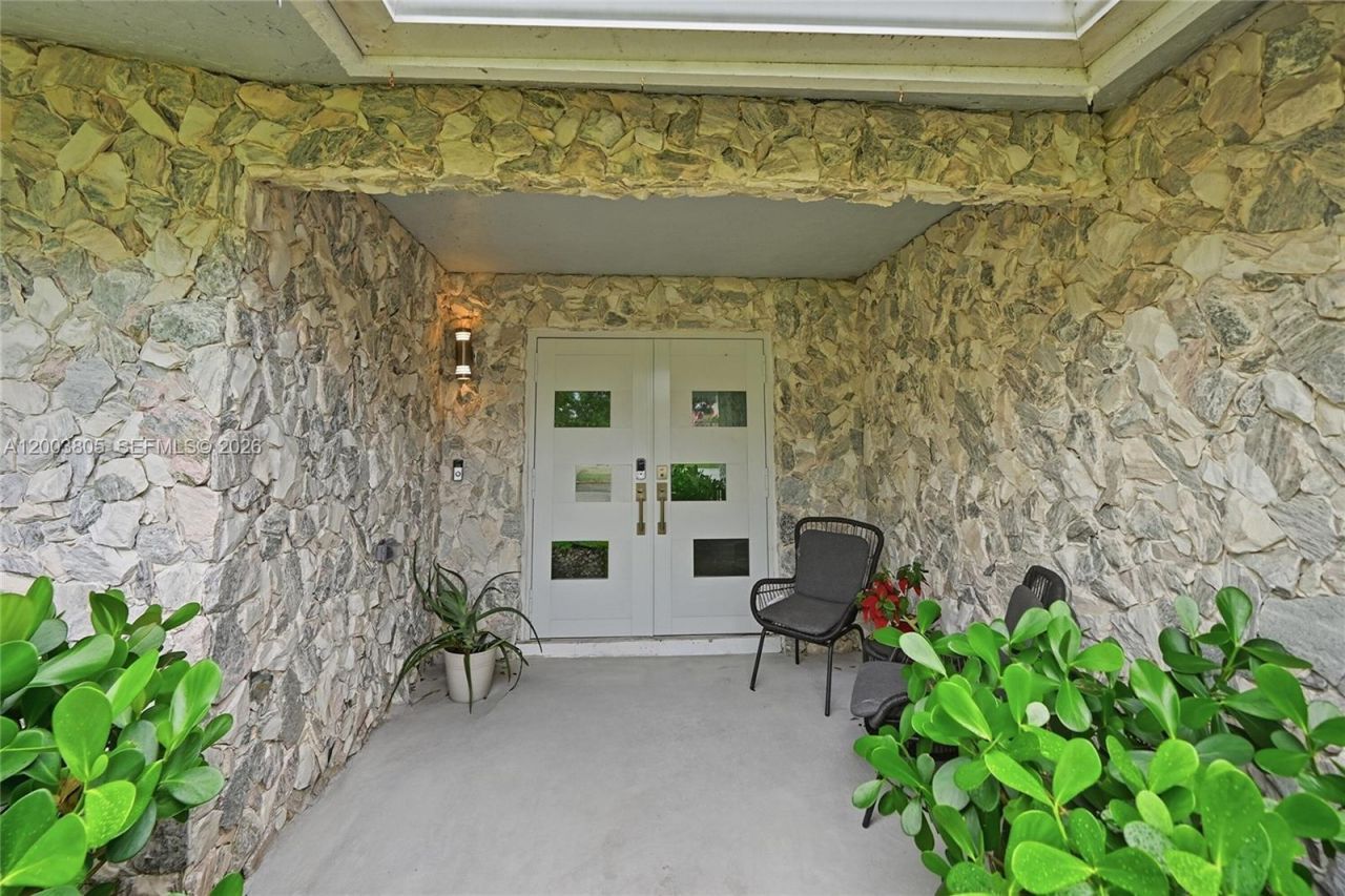 5036 NW 66th Ln, Coral Springs, FL 33067 Photo