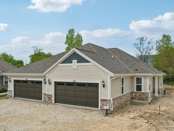 W204N17669 Laurel PLACE, Unit 602, Jackson, WI 53037