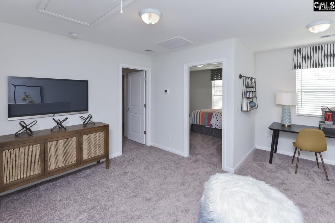 5012 Erwin Court  Photo 12