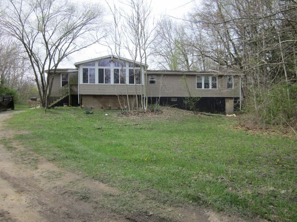 76135 38th Avenue, Covert, MI 49043