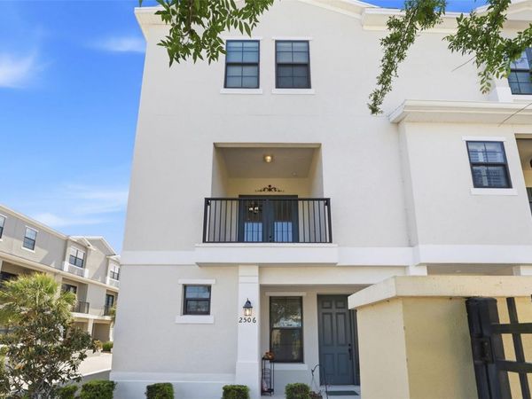 2506 JACQUELINE SUGLIO ALLEY , ORLANDO, FL 32828