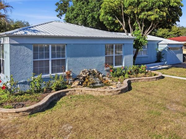 3921 W BAY TO BAY BOULEVARD , TAMPA, FL 33629