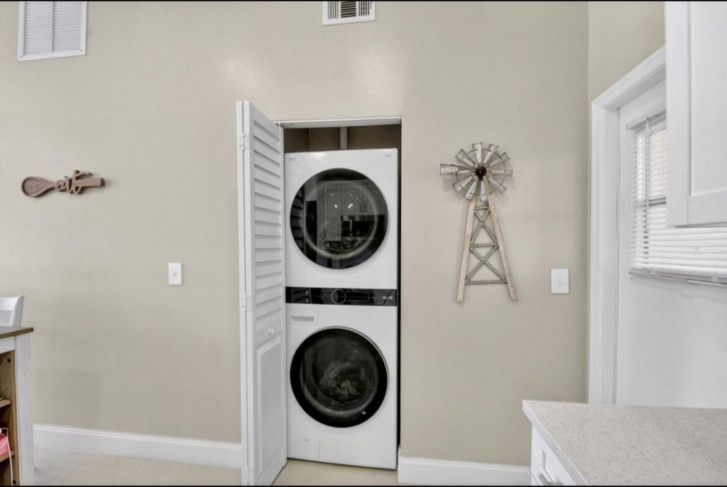 8699 Uranus Terrace, West Palm Beach, FL 33403 Photo