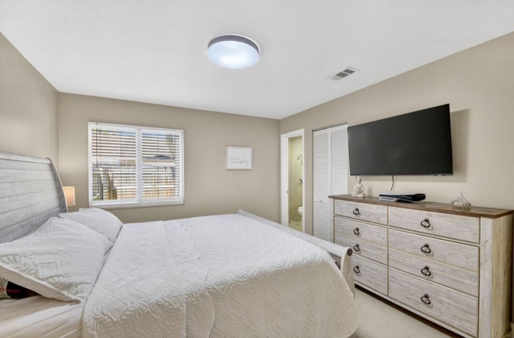 8699 Uranus Terrace, West Palm Beach, FL 33403 Photo