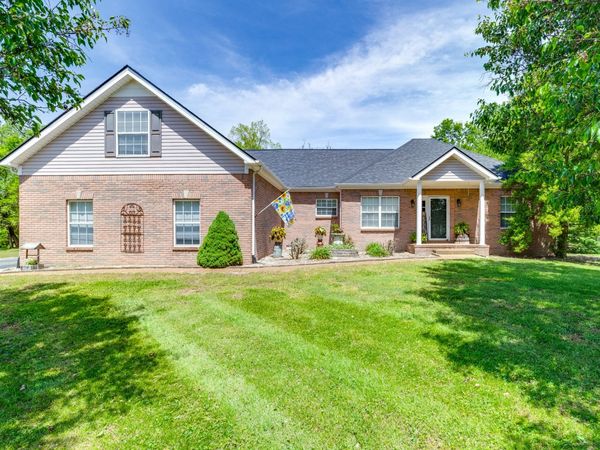 2118 Sue Ln, Spring Hill, TN 37174