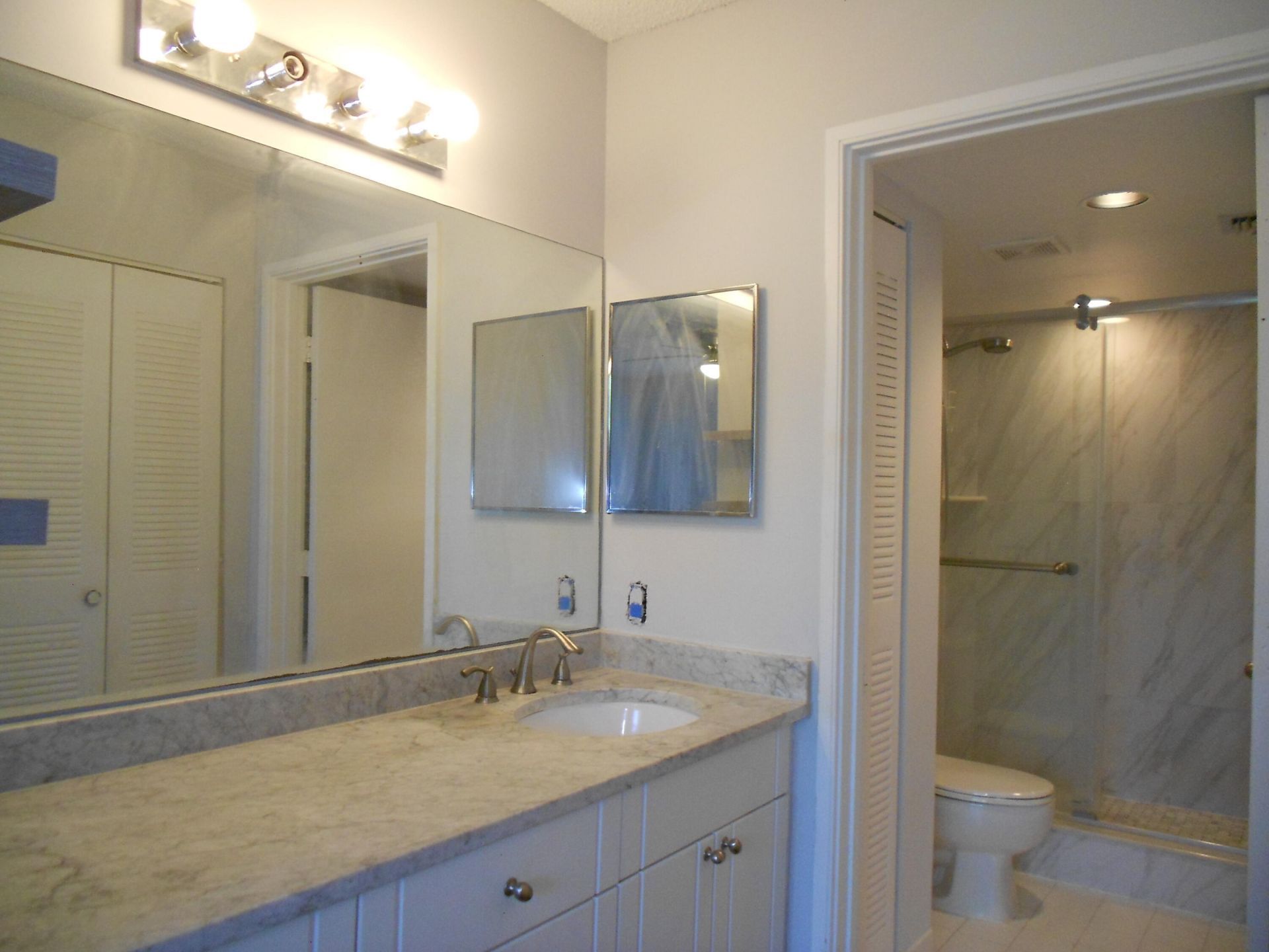 300 Scotia Drive, Unit 203, Hypoluxo, FL 33462 Photo