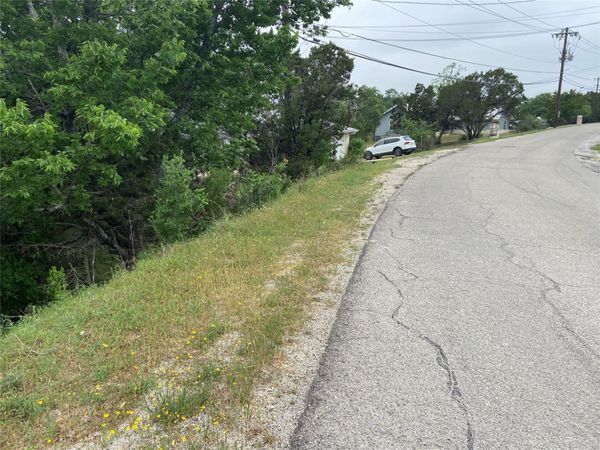 5615 Clubhouse DR , Lago Vista, TX 78645