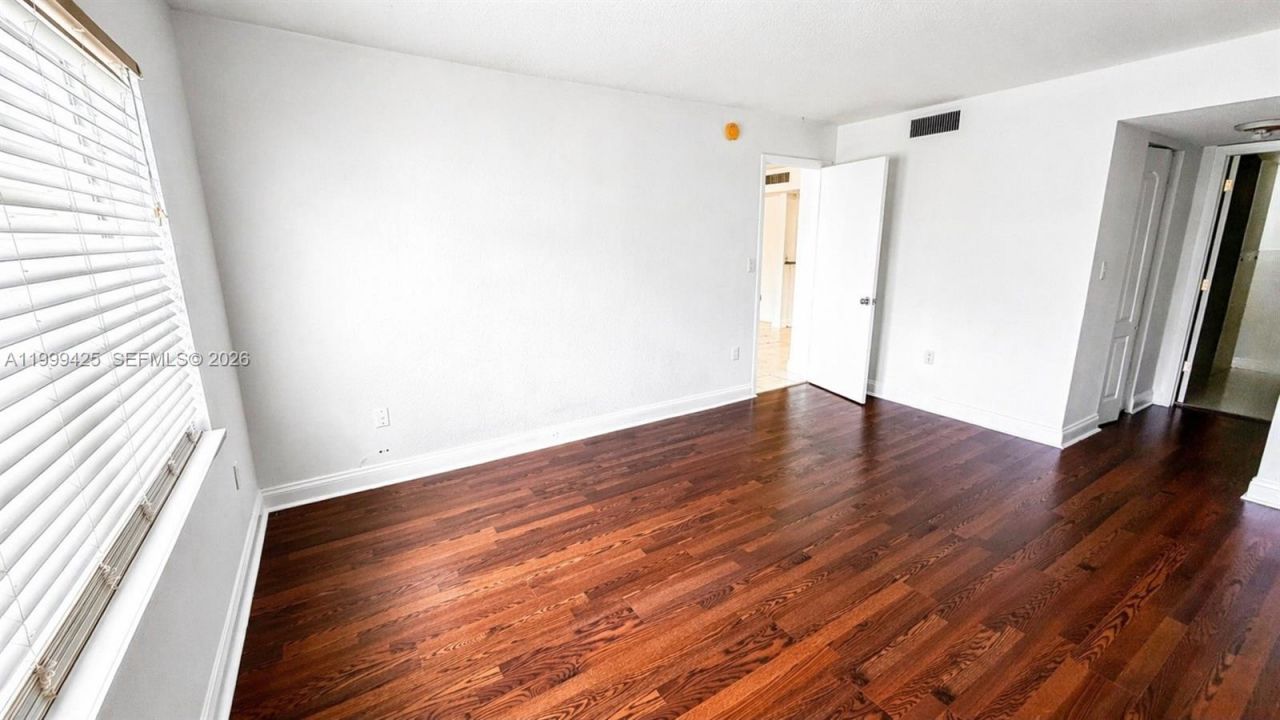 4255 N University Dr, Unit 308, Sunrise, FL 33351 Photo
