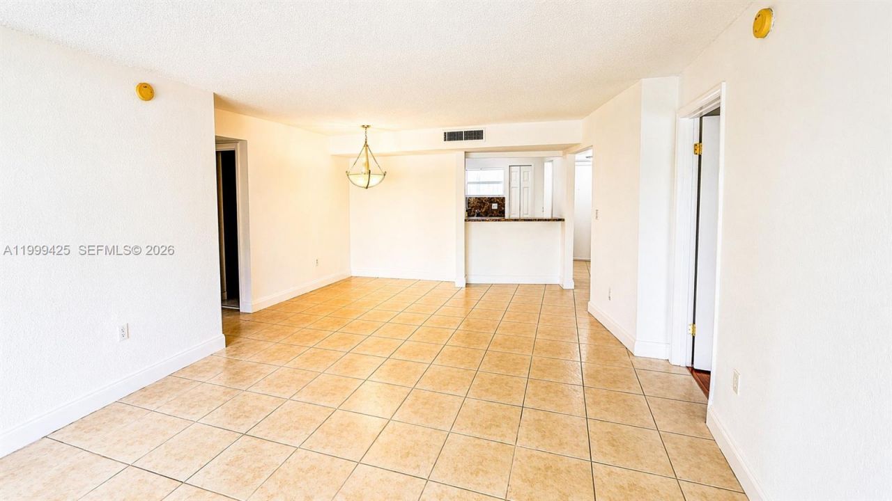 4255 N University Dr, Unit 308, Sunrise, FL 33351 Photo