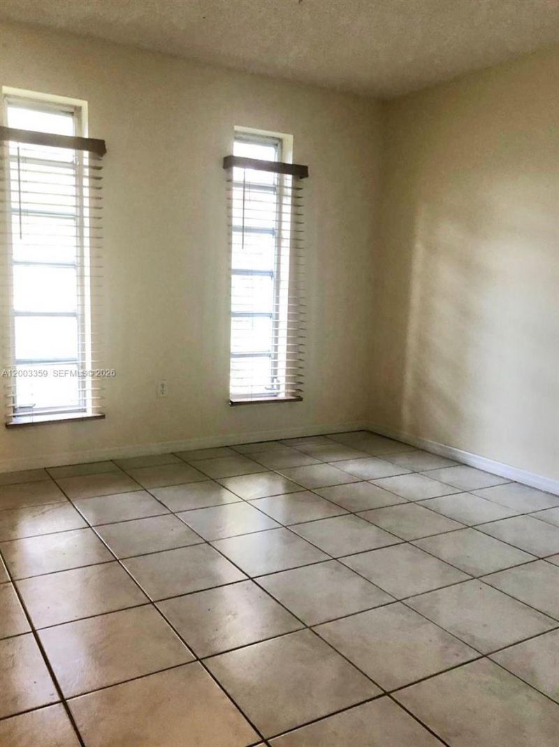 4900 SW 36th Ct , Pembroke Park, FL 33023 Photo