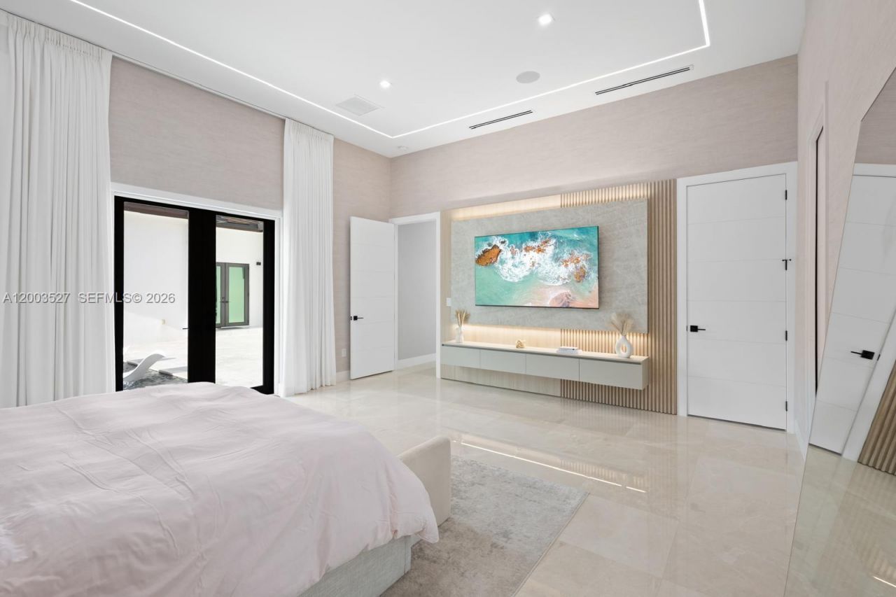 80 NW 129th Ave , Miami, FL 33182 Photo