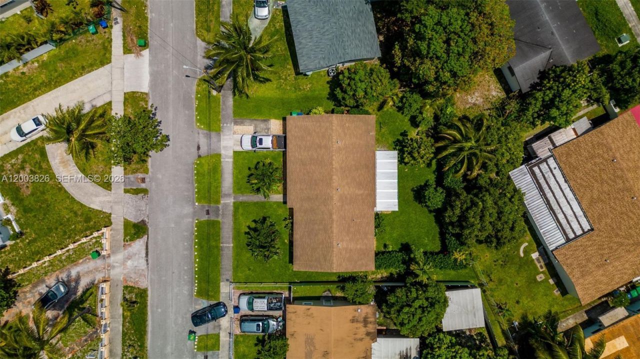 14621 NW 13th Rd , Miami, FL 33167 Photo