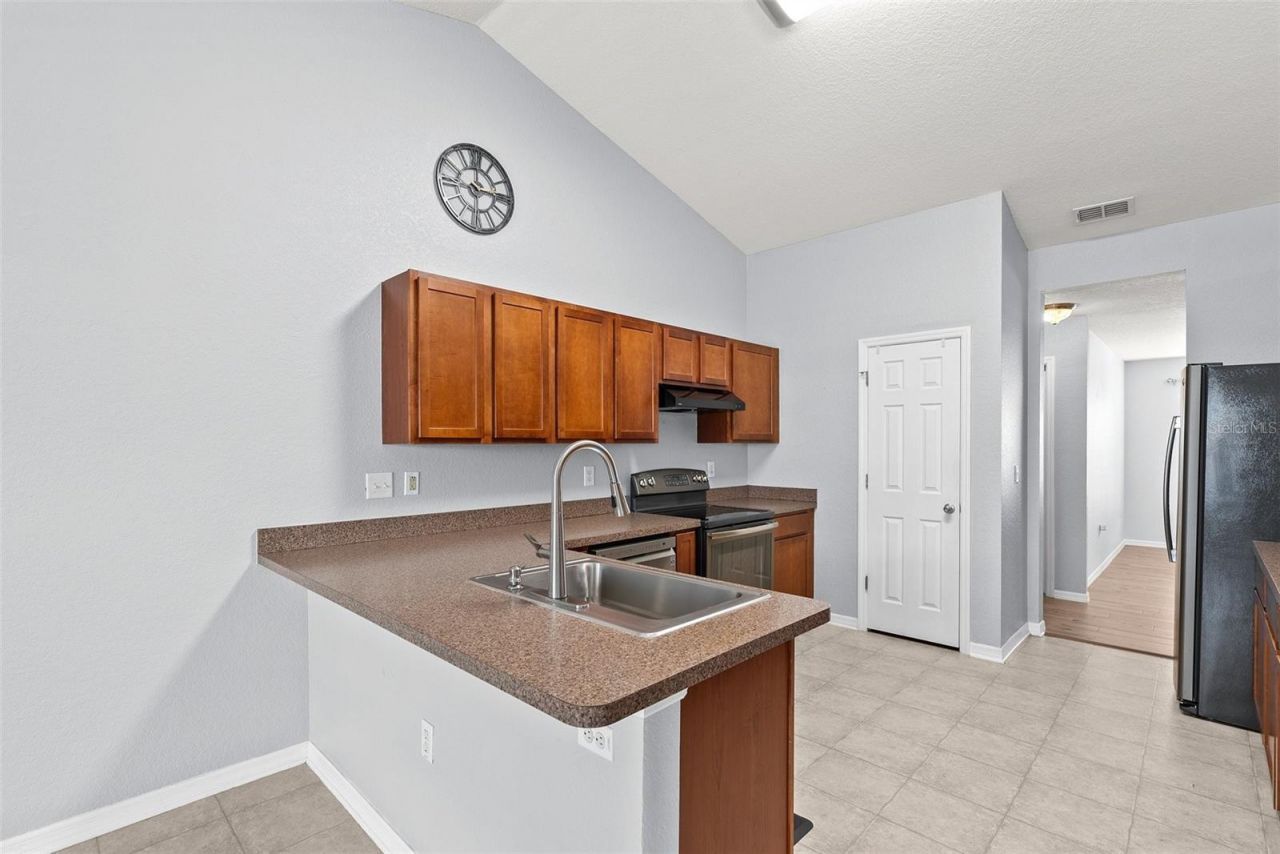 11366 Riddle Drive , Spring Hill, FL 34609 Photo