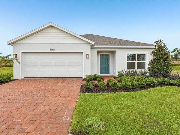 27456 BLACK KITE AVENUE, HOWEY IN THE HILLS, FL 34737
