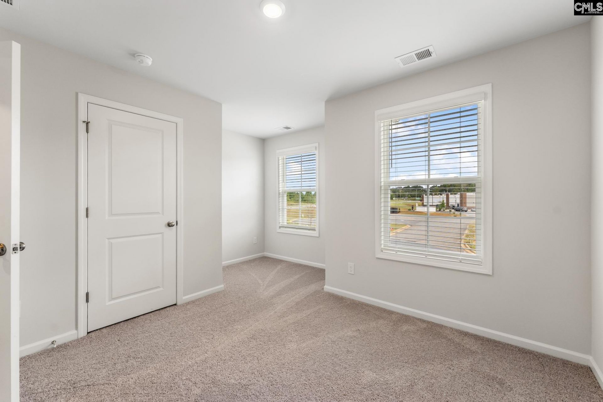 5009 Erwin Court  Photo 26