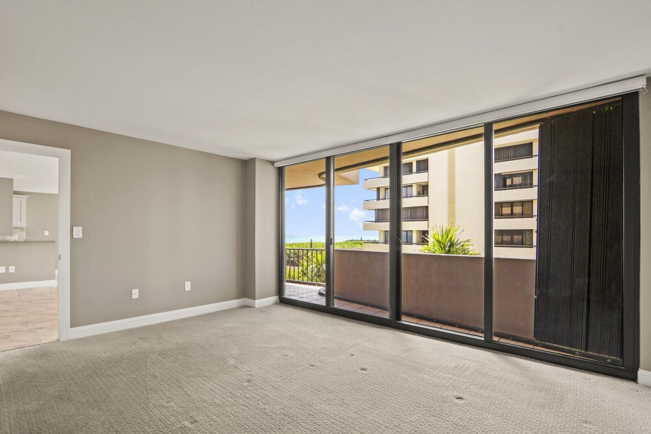 4200 N Ocean, Unit 1-203, Singer Island, FL 33404 Photo